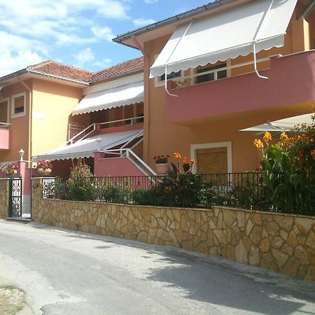 Villa Ira Studios - Apartments Parga Exterior photo